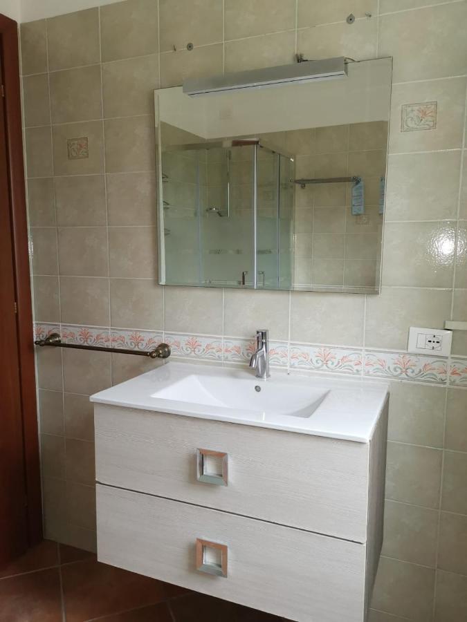 Apartment Roma Tor Vergata Con Giardino Exteriör bild